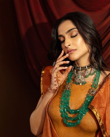 Sonam Kapoor Khadi lehenga