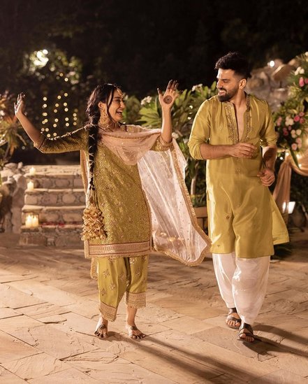 Surbhi Jyoti Mehendi ceremony
