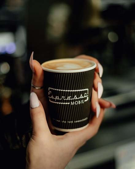 Takeaway coffee cup