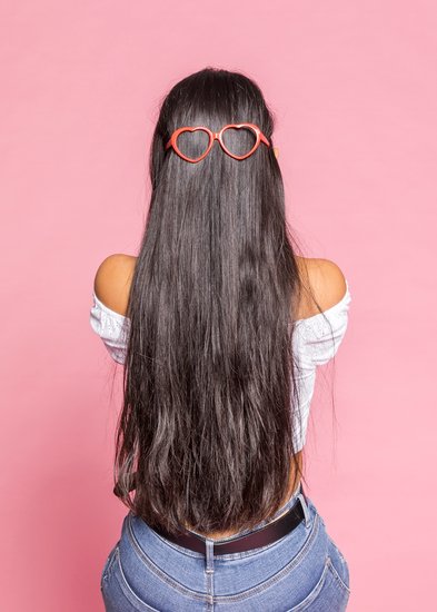 Treating dandruff with fenugreek