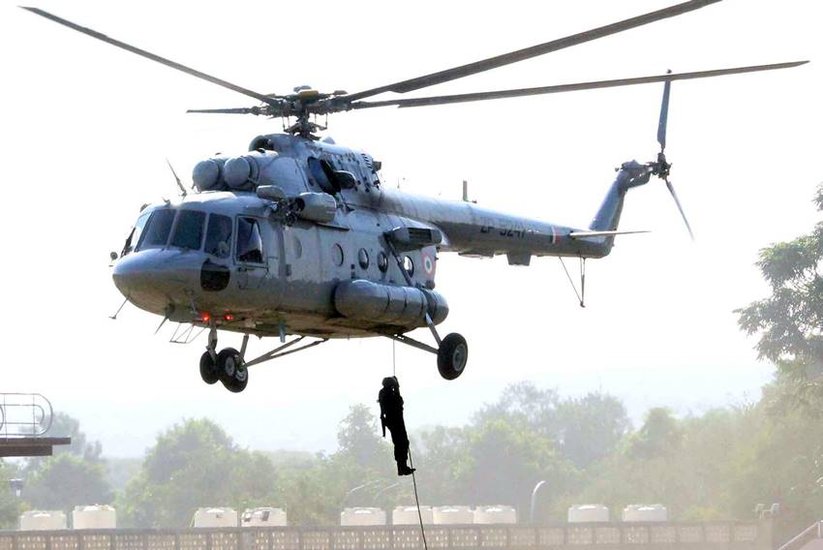  Who can become NSG commando?