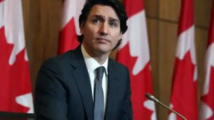 canada pm justin trudeau | mp revolt |