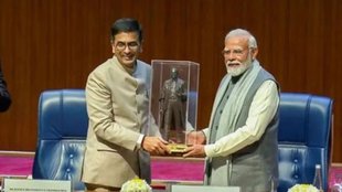 PM Modi visists CJI, cji DY chandrachud,