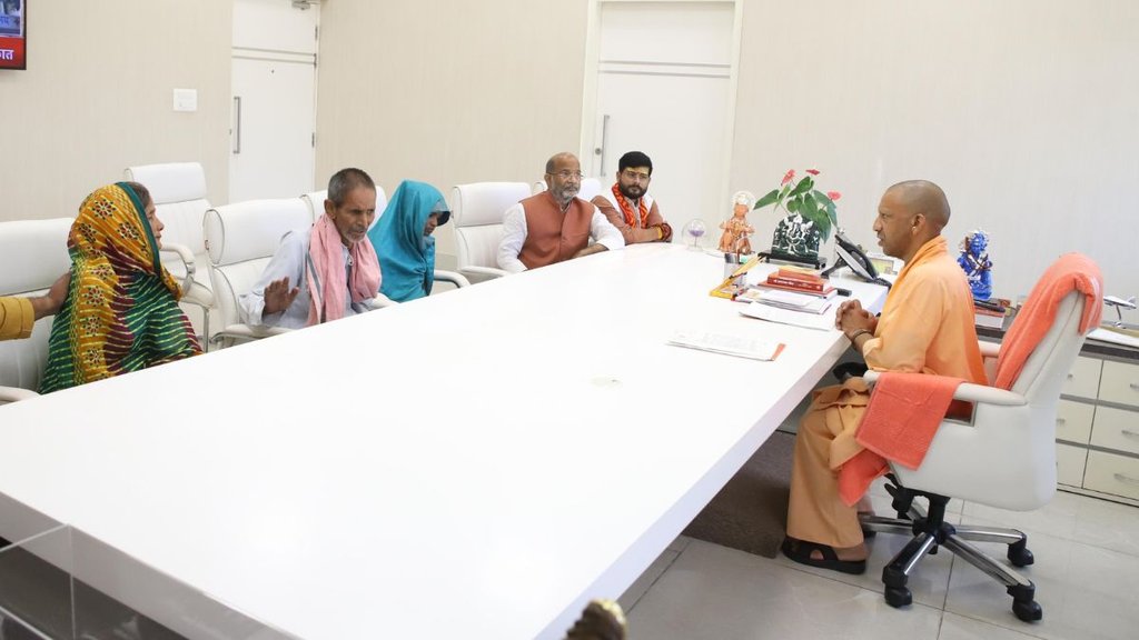 cm yogi, cm yogi first reaction,