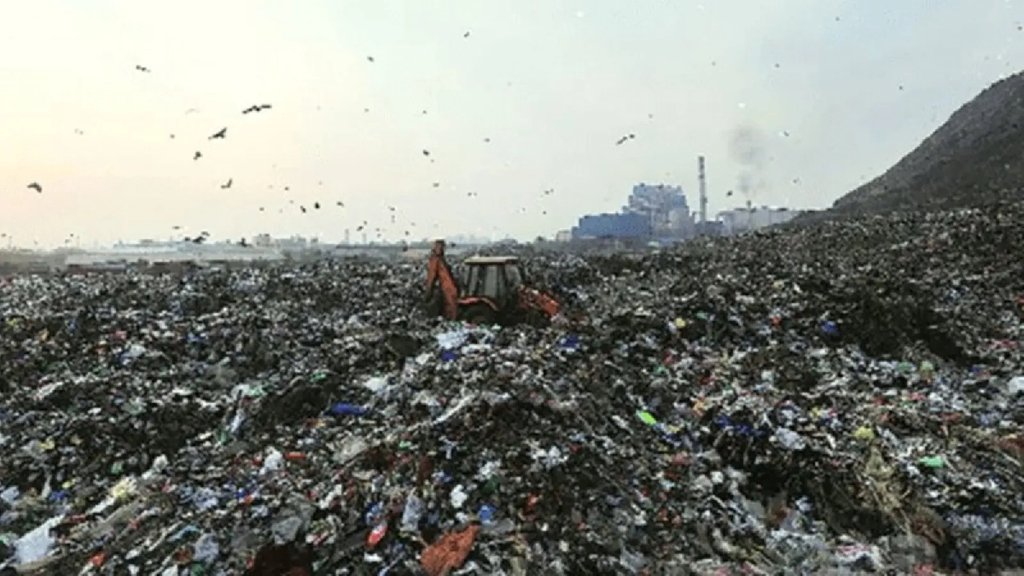 delhi industrial garbage, air pollution