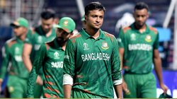 बांग्लादेश में शाकिब अल हसन की जान को खतरा, अधिकारियों ने दी आखिरी टेस्ट के लिए देश न लौटने की सलाह