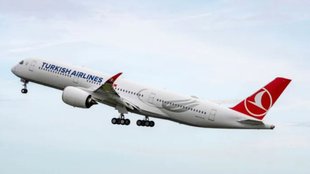 turkish airlines| flight landing| emergency landing