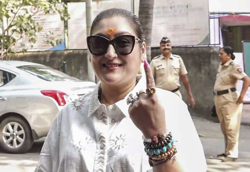 Govinda Wife in Maharashtra Assembly Election 2024
