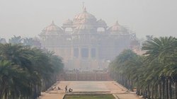 ठंड की दस्तक से बदला दिल्ली का मिजाज, बुधवार की रात रही इस सीजन की सबसे कोल्ड नाइट, जानें कितना रहा तापमान