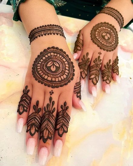 Arabic Mehndi Design