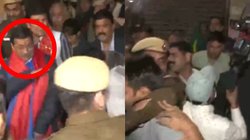 Arvind Kejriwal: पदयात्रा के दौरान पूर्व CM अरविंद केजरीवाल पर ‘हमला’, AAP कार्यकर्ताओं ने की शख्स की पिटाई