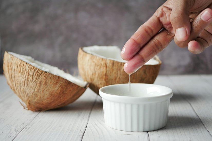 Coconut oil for cracked heels
