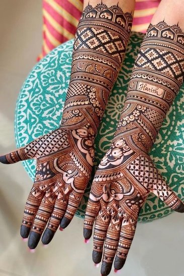 Full Hand Bridal Mehndi Designs
