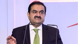 गौतम अडानी पर अमेरिका में लगे गंभीर आरोप, भारतीय सरकारी अधिकारियों को 2 हजार करोड़ की रिश्वत देने का है मामला
