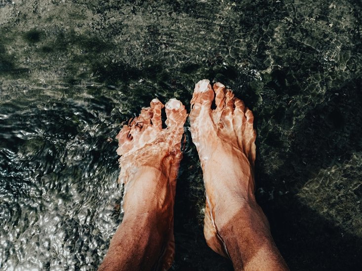Home remedies for cracked heels in winter