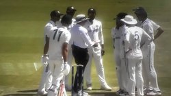 IND A vs AUS A: ऑस्ट्रेलिया में इंडिया ए पर लगा बॉल-टेम्परिंग का आरोप, अंपायर से उलझे इशान किशन