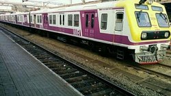 Indian Railway: कासगंज-मथुरा-कानपुर और गोरखपुर के लिए चल पड़ी विंटर स्पेशल ट्रेन, चेक करें टाइमिंग, रूट और शेड्यूल