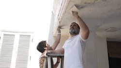 Rahul Gandhi Diwali Celebration: भांजे रेहान वाड्रा के साथ 10 जनपथ की दीवारों को पेंट करते दिखे राहुल गांधी, देखें वीडियो