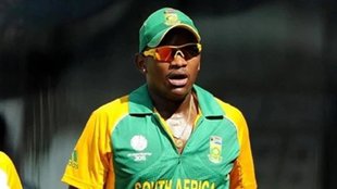 Lonwabo Tsotsobe arrested, Lonwabo Tsotsobe match fixing, Lonwabo Tsotsobe