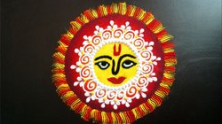 Chhath Puja 2024 Rangoli Designs: छठ पूजा पर चावल के आटे से बनाई जाती है ये रंगोली, आप भी देखें इसके सुंदर डिजाइन