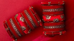 कांच और लाख नहीं इन दिनों ट्रेंड में है ये चूड़ियां, देखने में क्लासी और पहनने में आरामदेह