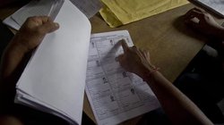 धर्म बदलकर आरक्षण का लाभ लेने वाले दलितों को लग सकता है झटका, आयोग पहुंचा मामला