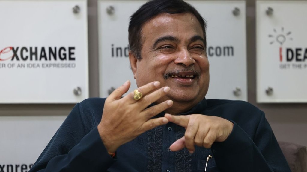 nitin Gadkari, Nitin fadkari YouTube Channel, Nitin Gadkari Youtube Golden Button