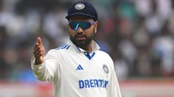 IND vs NZ: ऋषभ पंत को बुरी तरह से डांटते नजर आए कप्तान रोहित शर्मा, मुंबई टेस्ट के दौरान दिखा ऐसा नजारा