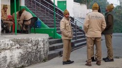 कैसे शुरू हुआ संभल जामा मस्जिद का विवाद, एक साल पहले कैला देवी मंदिर के महंत ने हरि शंकर जैन को क्या बताया था?