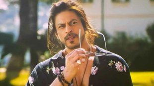 Shah Rukh Khan Left Smoking