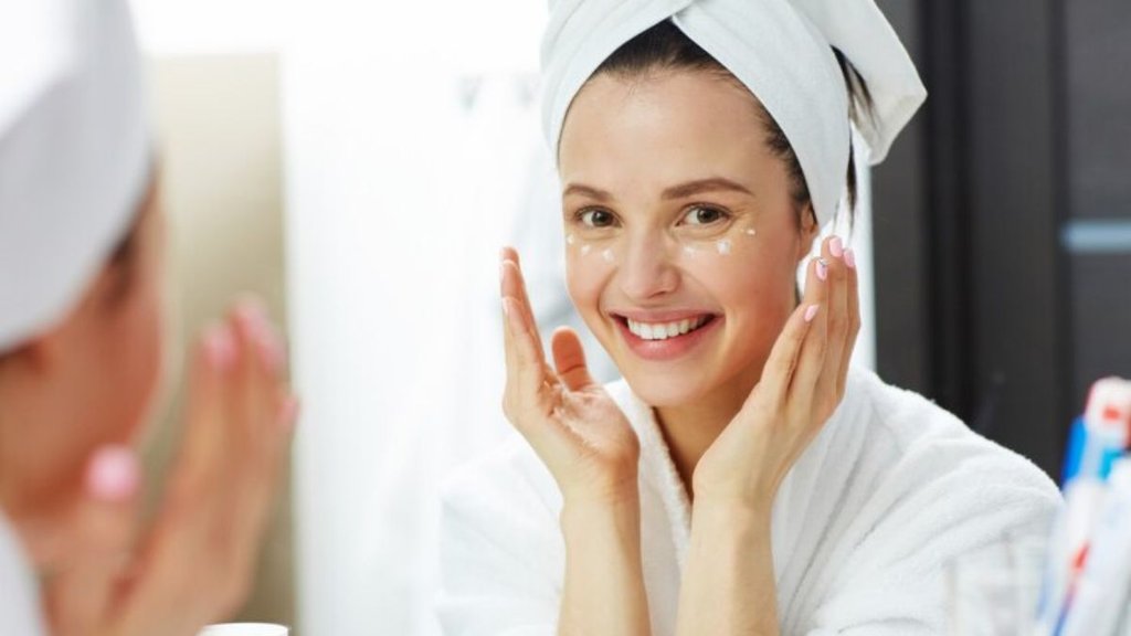 Skincare Tips । Skin Care Tips । Healthy And Glowing Skin
