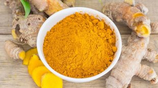Turmeric Side Effects: हल्दी के नुकसान