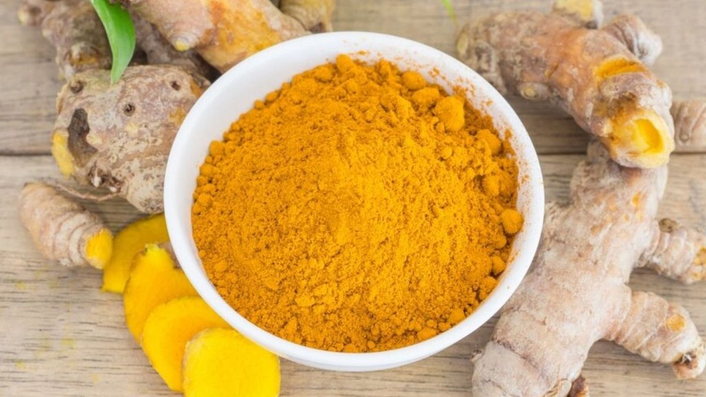 Turmeric Side Effects: हल्दी के नुकसान