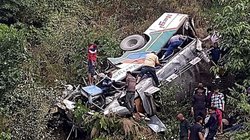 संपादकीय: उत्तराखंड बस हादसे का जिम्मेदार कौन? सरकार-पुलिस प्रशासन या ड्राइवर
