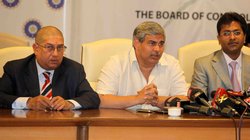 ललित मोदी ने श्रीनिवासन पर लगाया IPL नीलामी में फिक्सिंग का आरोप, कहा- CSK के मैचों में चेन्नई के अंपायर लगाते थे BCCI के पूर्व सचिव