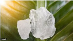 दही में मिलाकर लगाएं 1 चुटकी फिटकरी पाउडर, दाग-धब्बों और झाइयों समेत त्वचा की इन समस्याओं में आएगी कमी