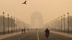 Delhi-NCR AQI: दिवाली के बाद भी कम नहीं हो रहा प्रदूषण, दिल्ली से लेकर बिहार तक बुरा हाल, AQI 450 पार