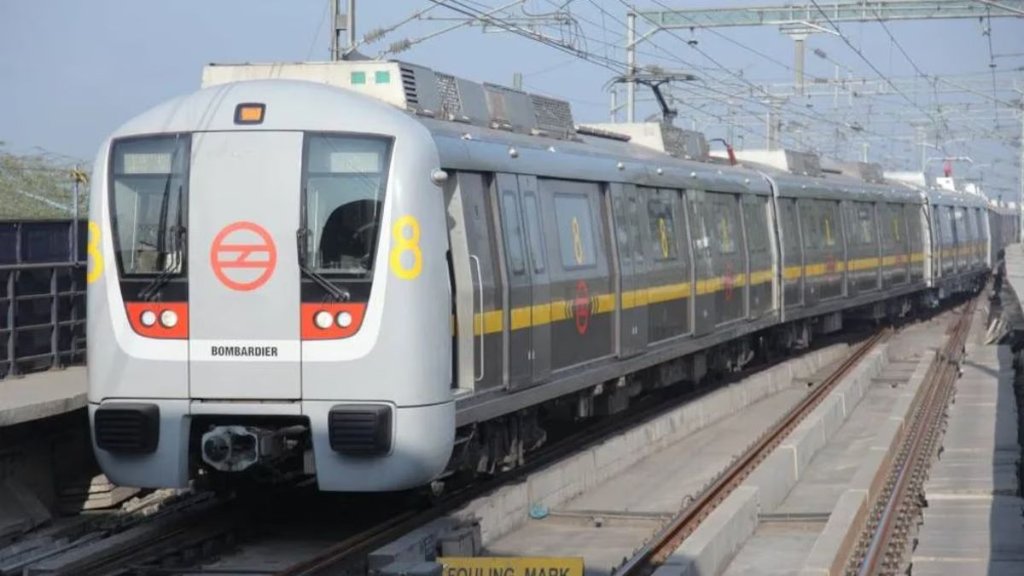 delhi, delhi metro, delhi metro yellow line,