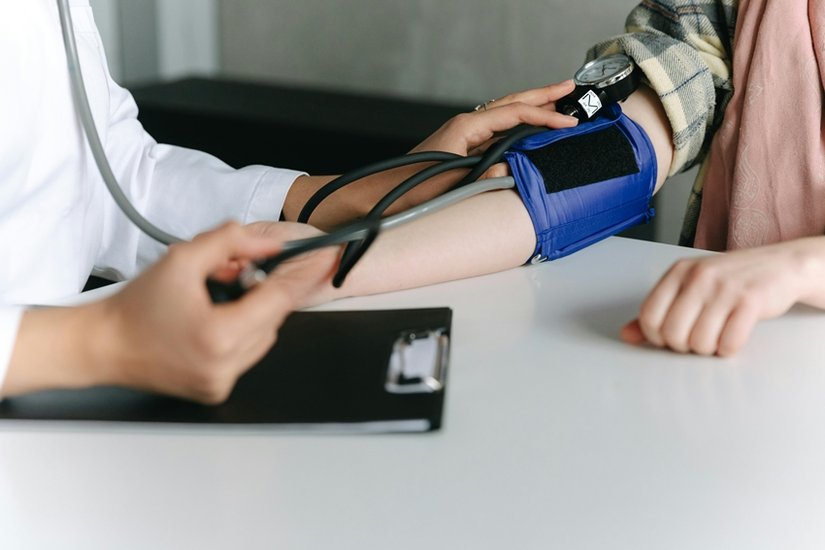 hyponatremia causes and symptoms