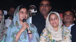 ‘दो साल पहले ऐसा ही मेरे साथ हुआ’, नसीम सोलंकी के प्रचार के दौरान बोलीं इकरा हसन