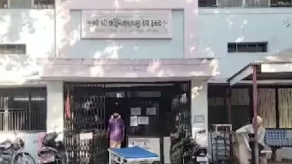Bhavnagar Mass Suicide Attempt, Gujarat News