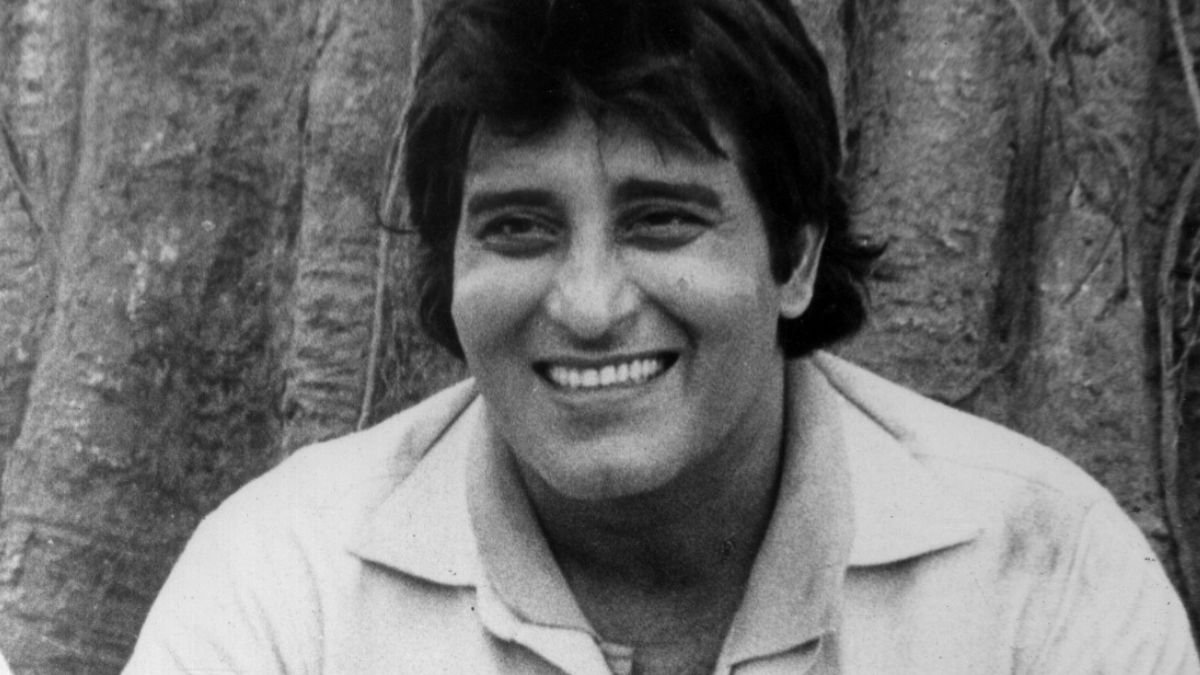 Vinod Khanna, CineGram
