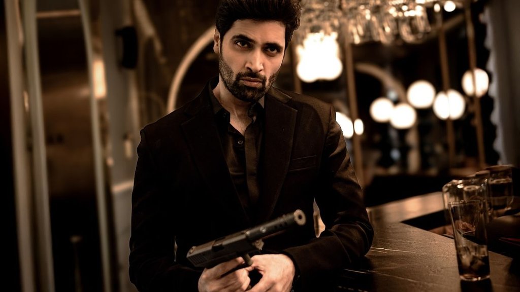 Adivi Sesh, Adivi Sesh G2, Adivi Sesh G2 Poster Out, Adivi Sesh Upcoming Films