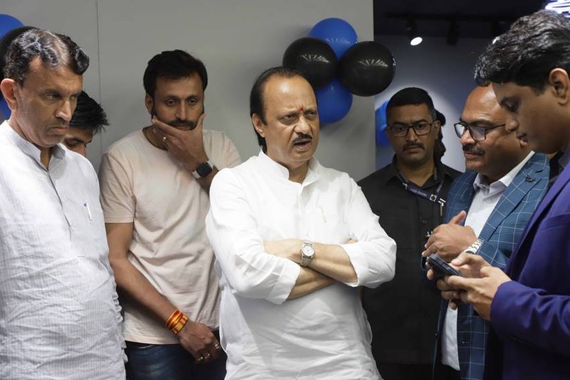 Ajit Pawar Meat Sharad Pawar