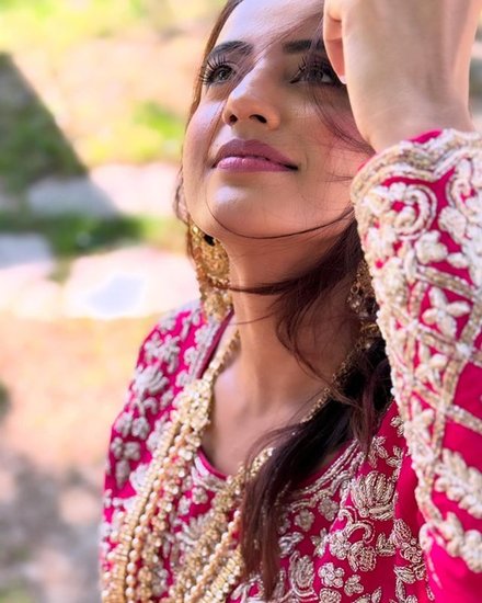 Akshara Singh Post on Gender Equality