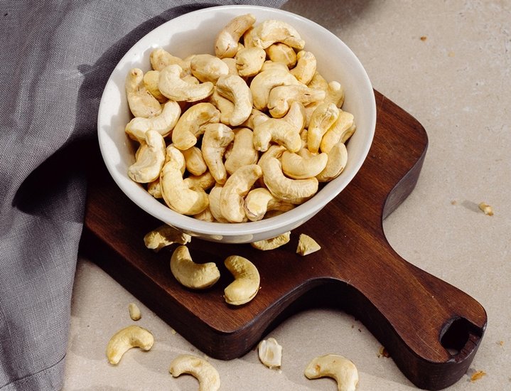 Cashews 2