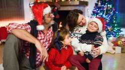 क्रिसमस पर मिटाएं सभी गिले-शिकवे, इन 4 तरीकों से टूटे रिश्तों को करें मजबूत