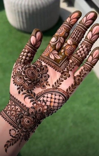 Easy Mehndi Design