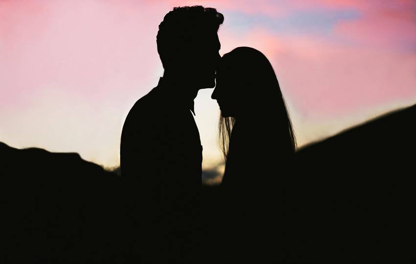 Fahmi Badayuni Best Shayari in Hindi