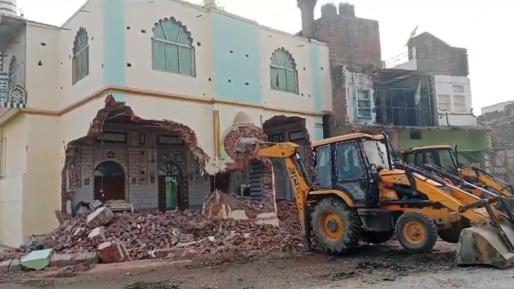 Fatehpur Masjid | UP Police